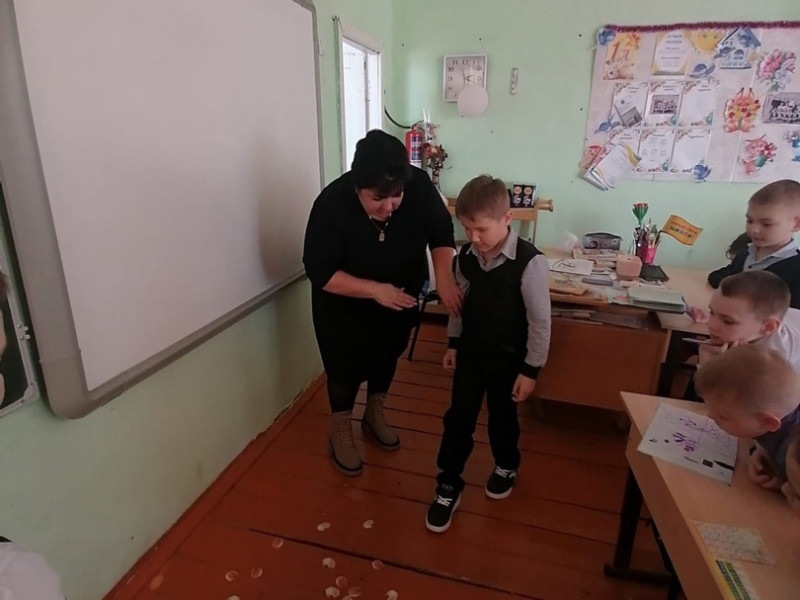Детский сектор Юргамышской ЦБ принял участие во Всероссийской акции «Пушкинские волонтеры,.